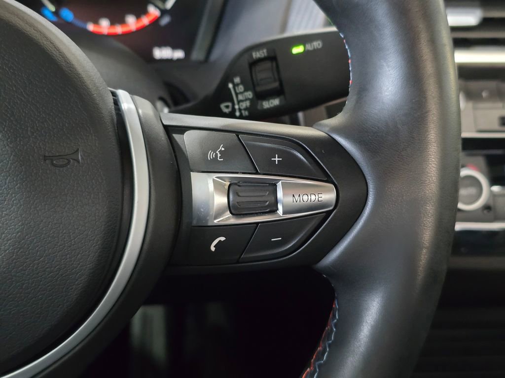 Used 2018 BMW M2 image 18