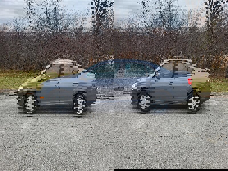 Used 2006 Volkswagen Jetta Value Edition image 3