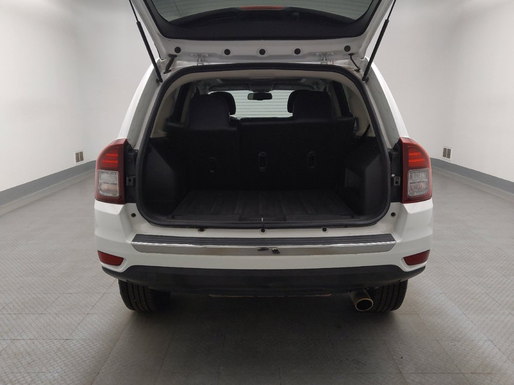 Used 2016 Jeep Compass High Altitude AWD/4WD image 29