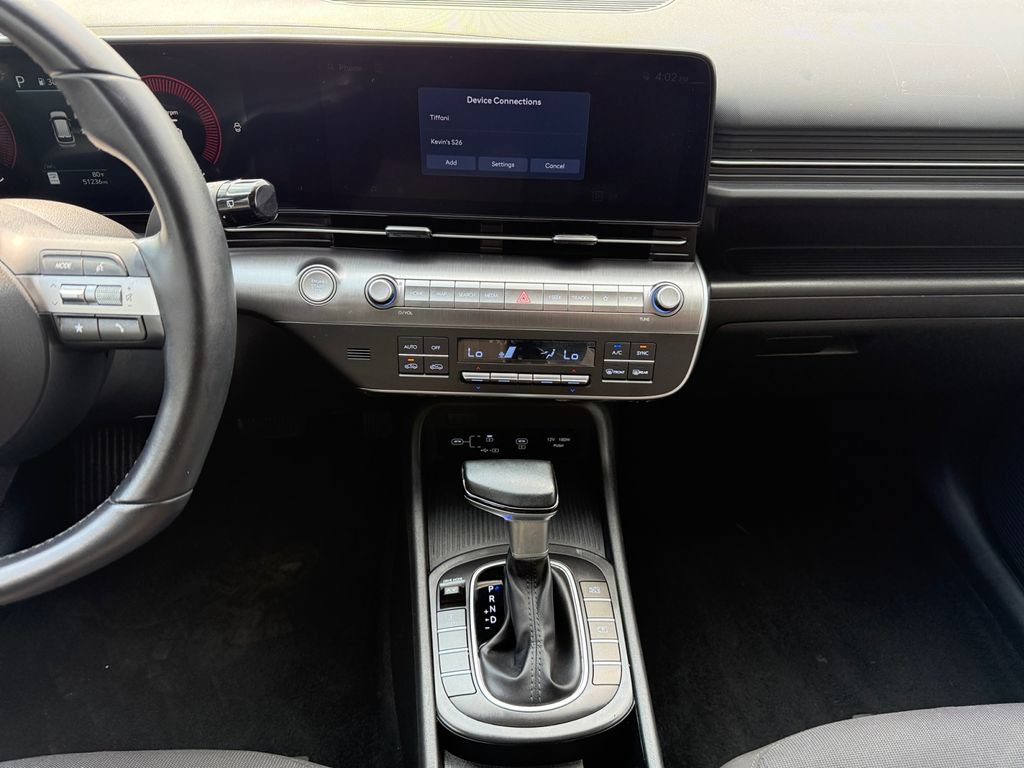 Used 2025 Hyundai Kona SEL AWD/4WD image 11
