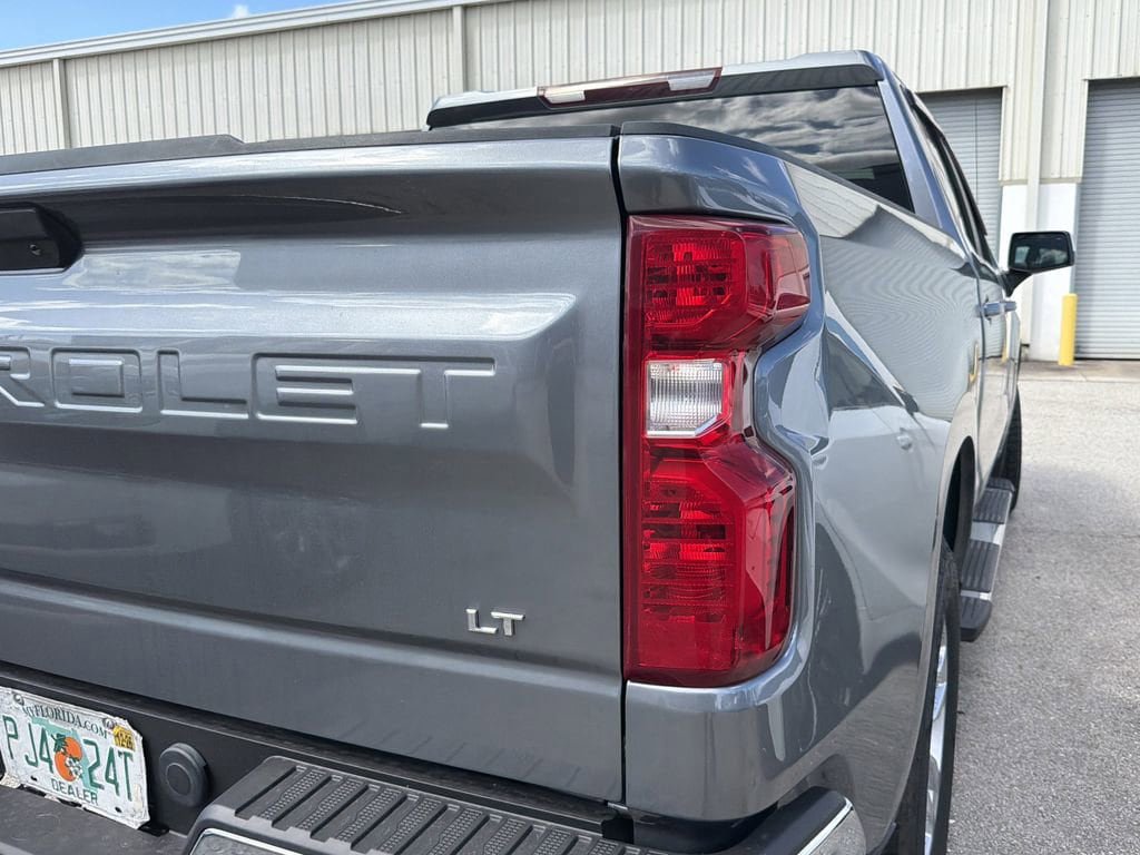 Used 2020 Chevrolet Silverado 1500 LT w/ All-Star Edition AWD/4WD image 12