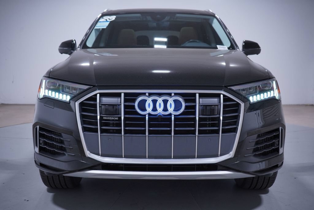 Used 2023 Audi Q7 3.0T Premium w/ Convenience Package AWD/4WD image 4
