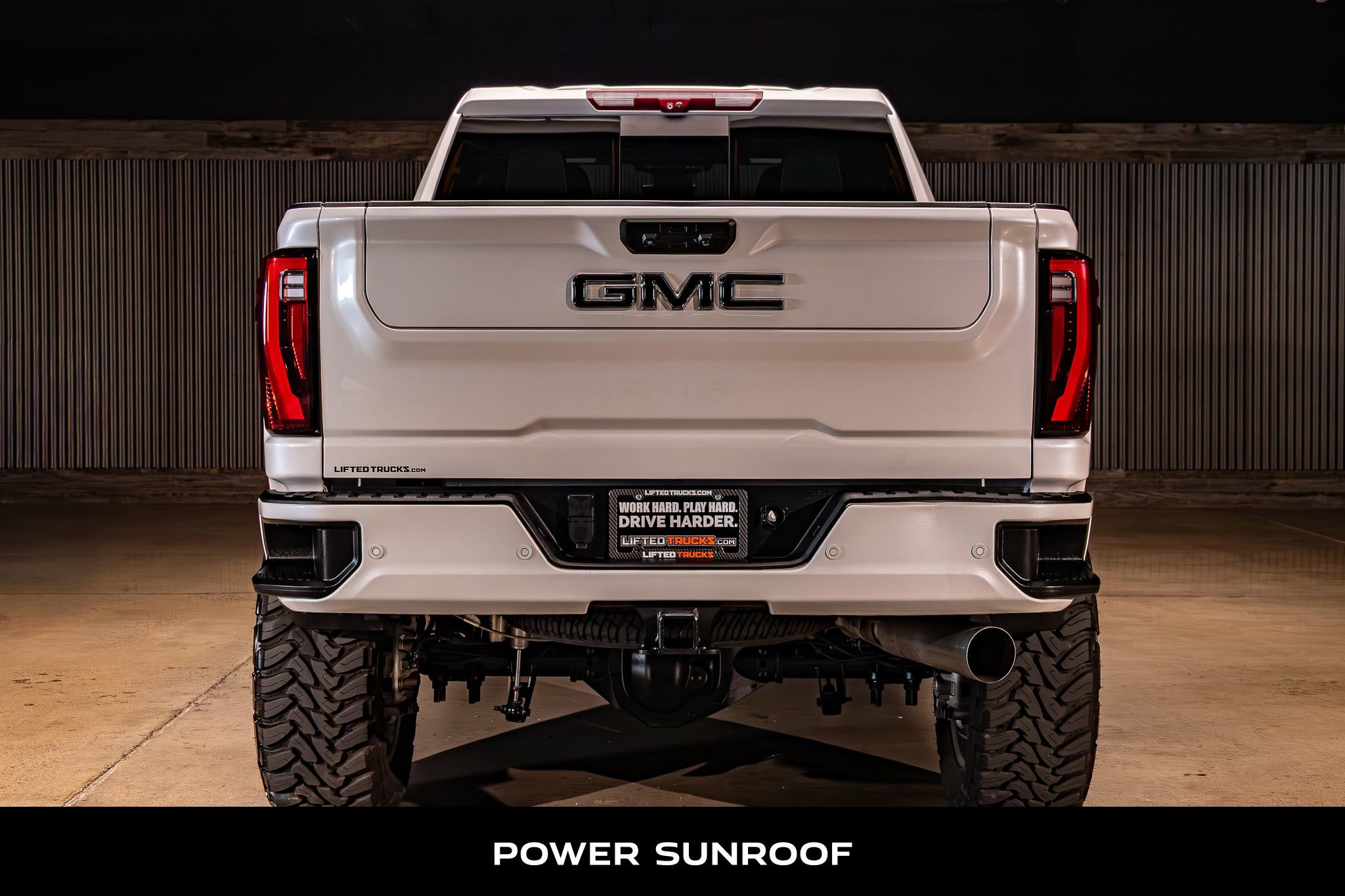 Used 2024 GMC Sierra 2500 Denali w/ Denali Reserve Package image 7