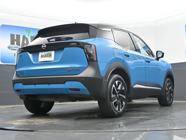 Used 2025 Nissan Kicks SR AWD/4WD image 21
