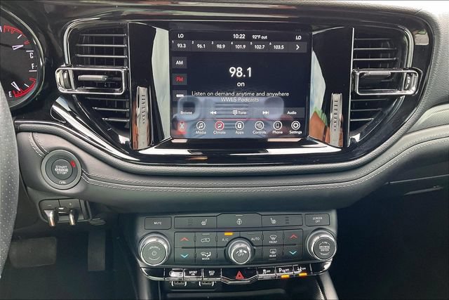 Used 2022 Dodge Durango GT AWD/4WD image 31