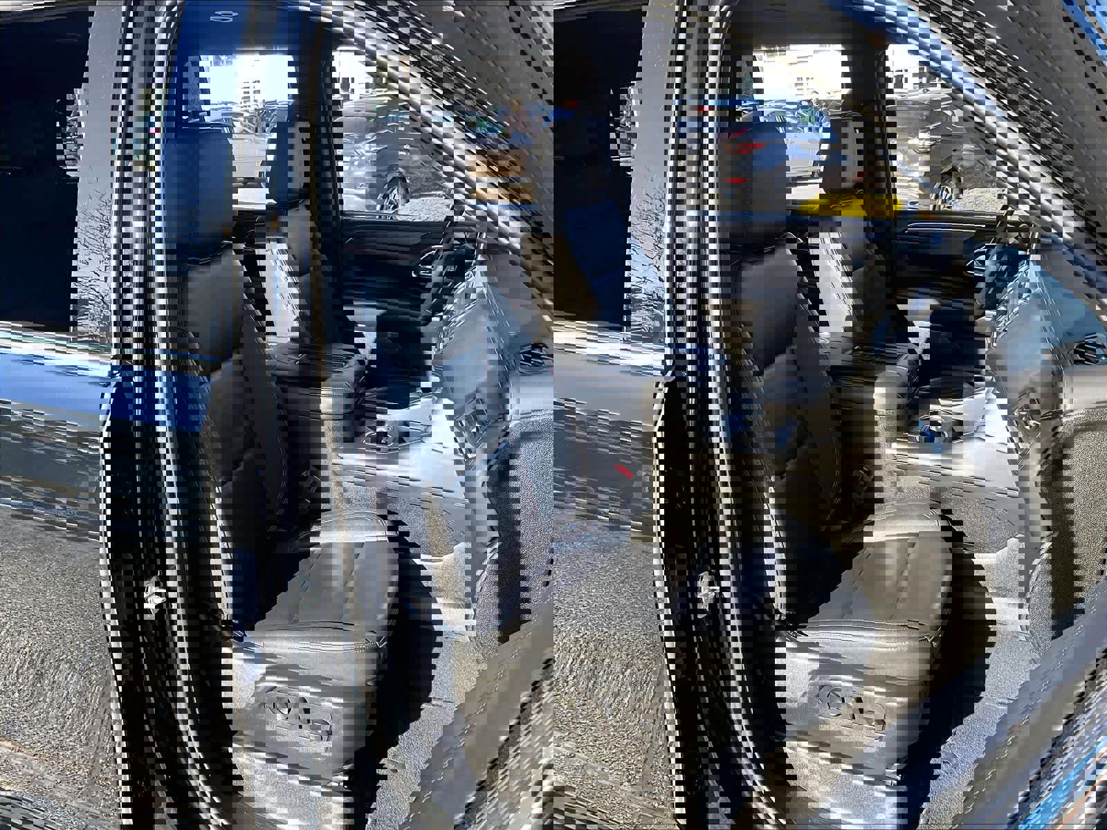 Used 2024 Chevrolet Tahoe LT image 11