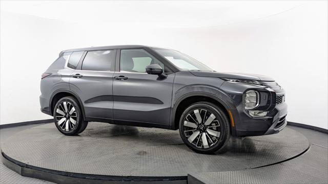 Used 2025 Mitsubishi Outlander SE AWD/4WD image 11