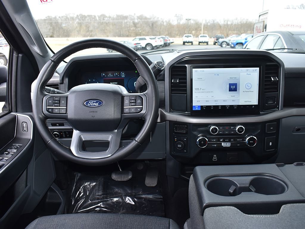 Used 2025 Ford F150 XLT w/ Equipment Group 301A Standard AWD/4WD image 17