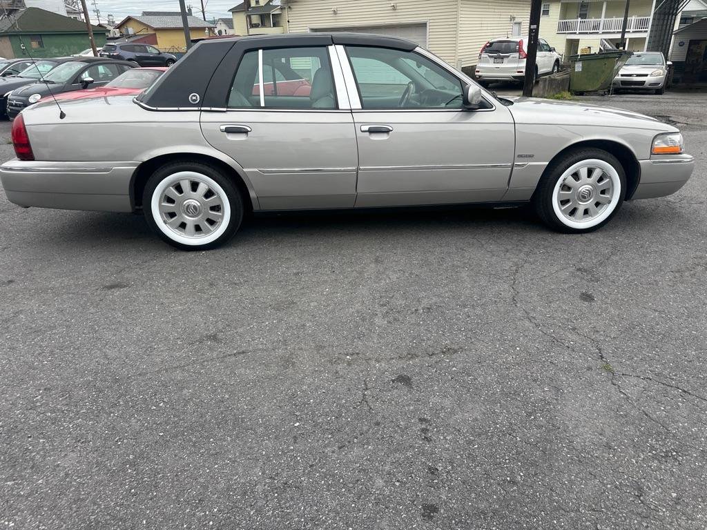 Used 2005 Mercury Grand Marquis LS RWD image 7