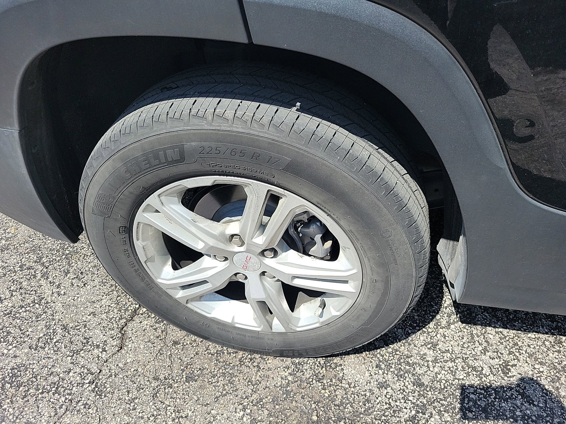 Used 2022 GMC Terrain SLE image 11