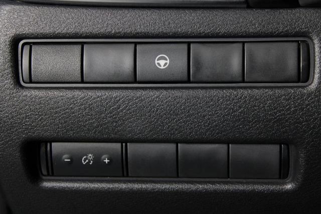 Certified 2022 Nissan Rogue SV image 21