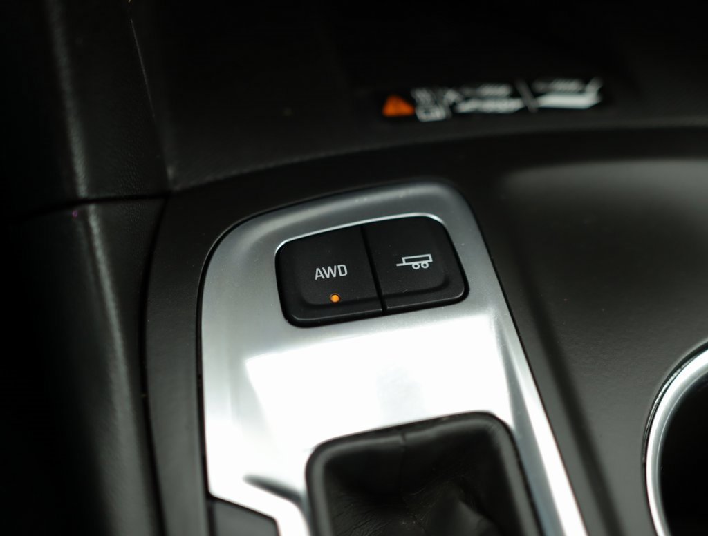 Used 2018 Chevrolet Equinox Premier image 17