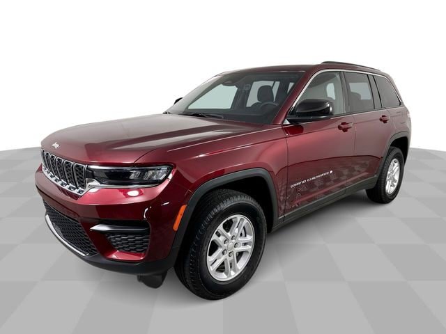 Used 2025 Jeep Grand Cherokee Laredo