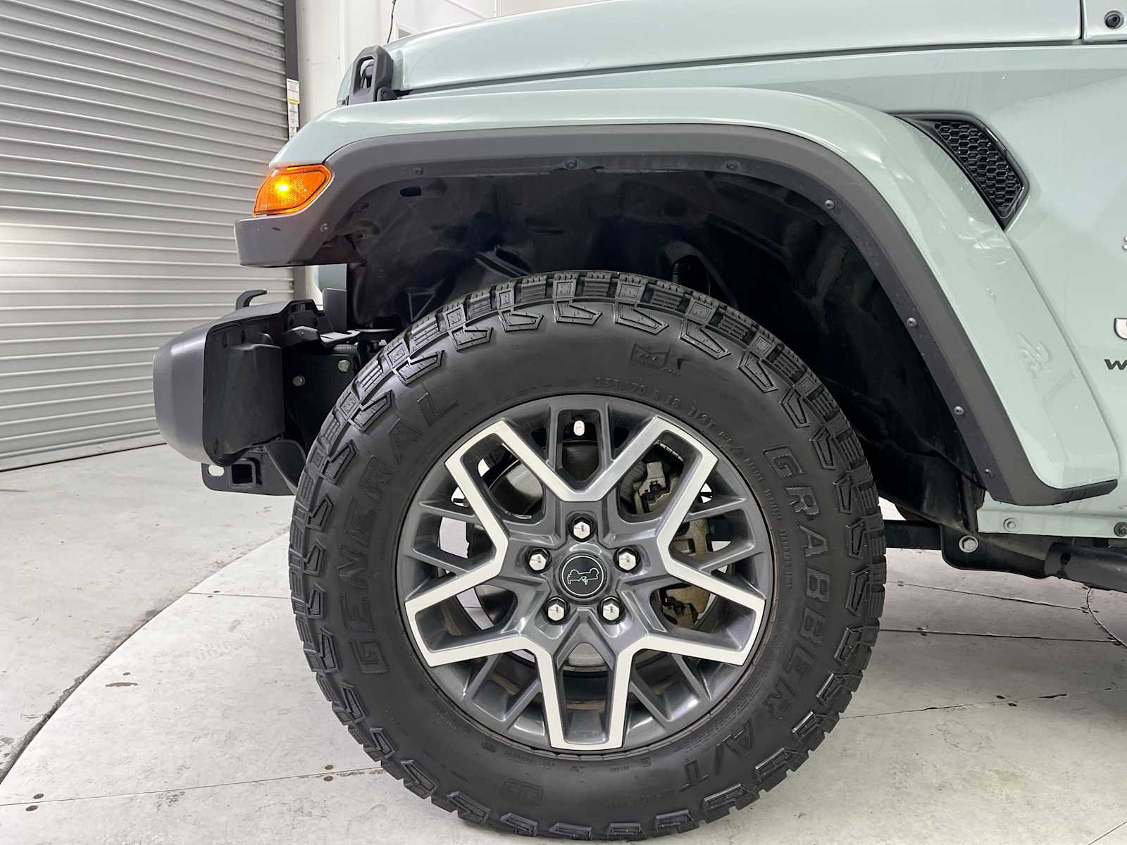 Used 2024 Jeep Wrangler Sahara w/ Technology Group image 23