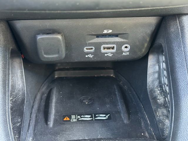 Certified 2022 Chevrolet TrailBlazer RS w/ Technology Package AWD/4WD image 14