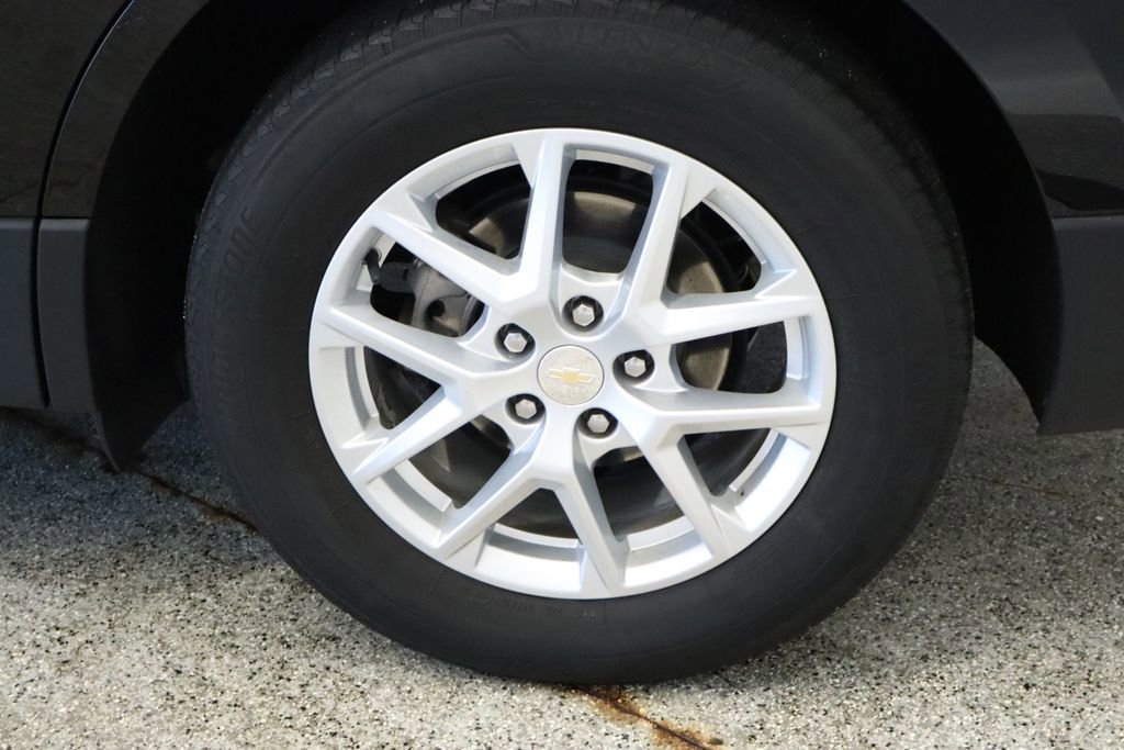 Used 2023 Chevrolet Equinox LT w/ Driver Convenience Package AWD/4WD image 12