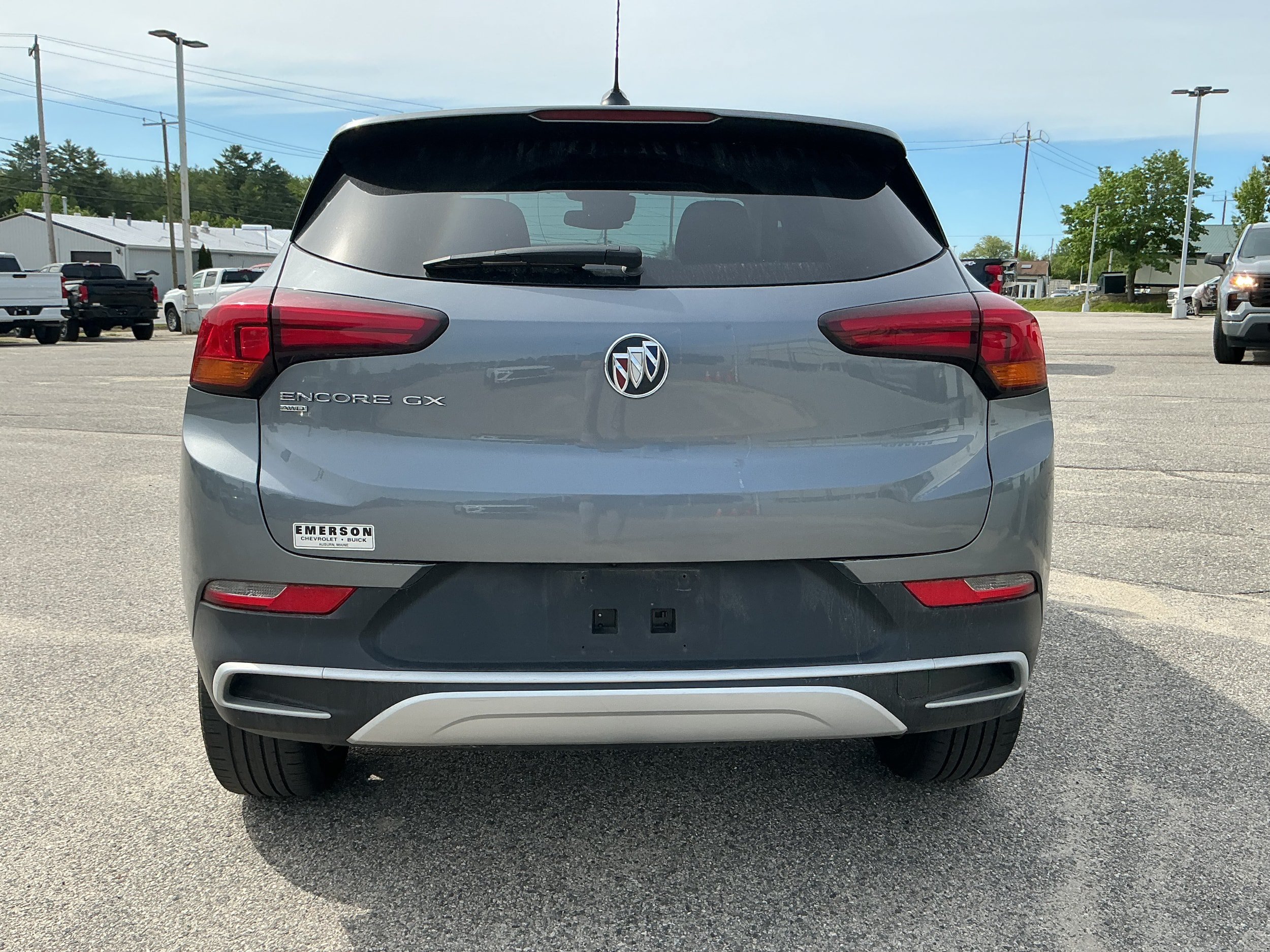 Certified 2022 Buick Encore GX Preferred w/ Cold Weather Comfort Package AWD/4WD image 3