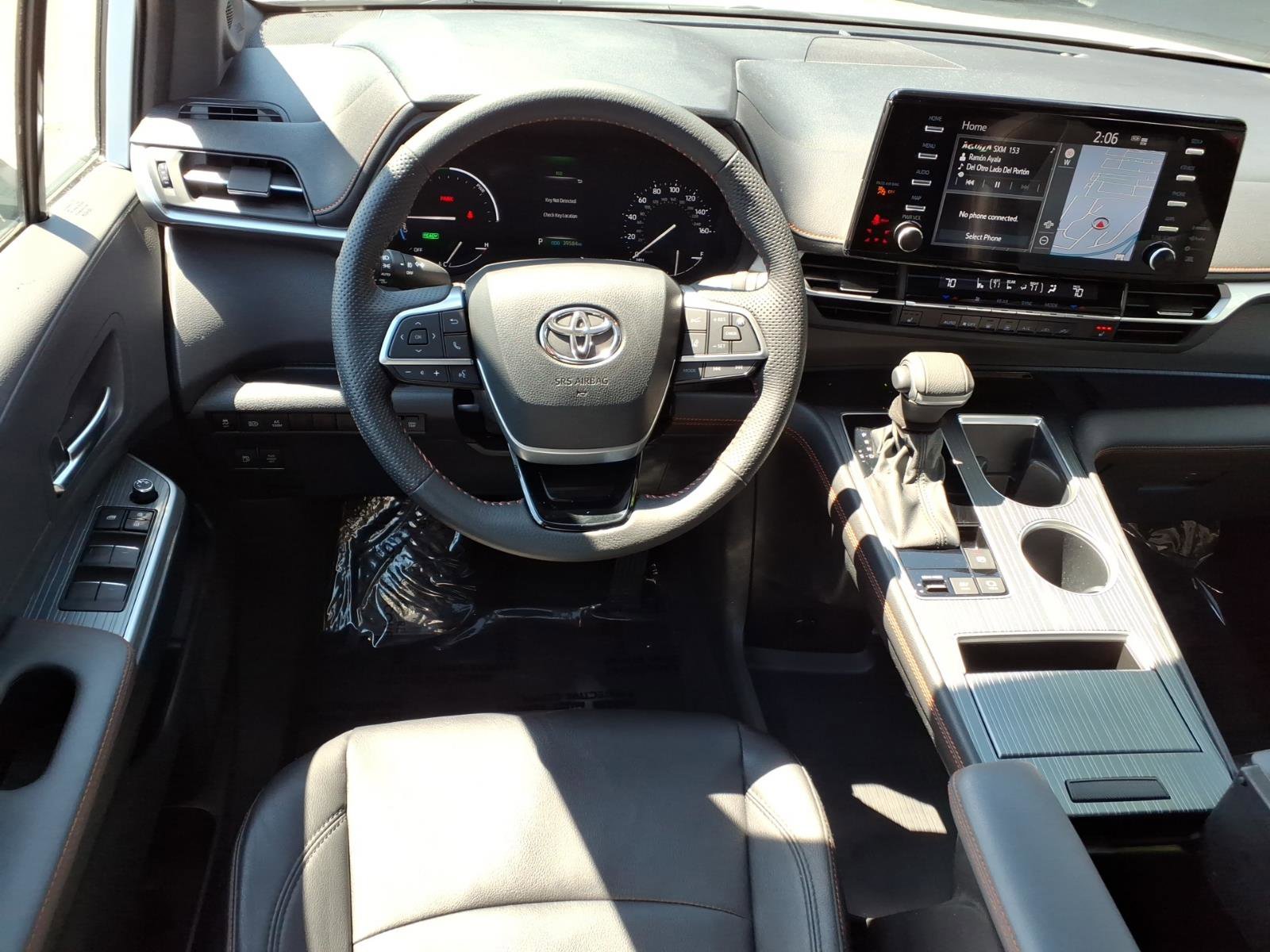 Certified 2023 Toyota Sienna XSE w/ XSE Plus Package AWD/4WD image 8