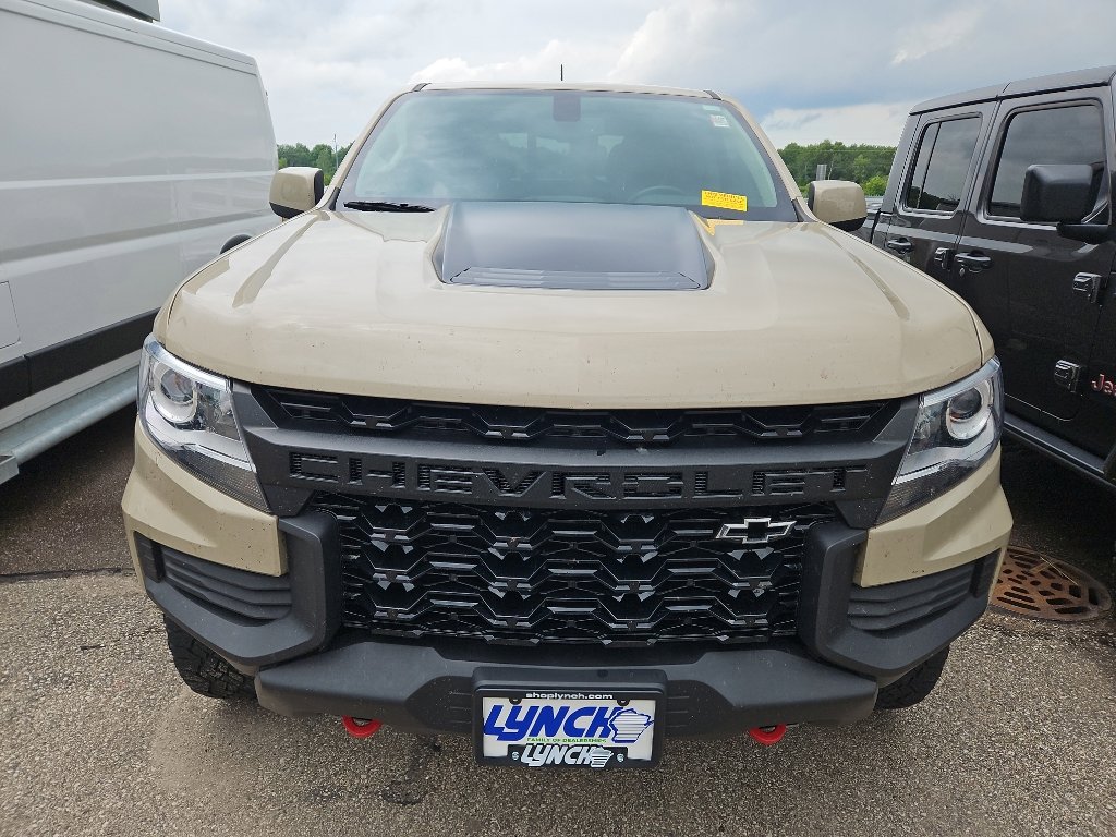 Used 2022 Chevrolet Colorado ZR2 AWD/4WD image 2
