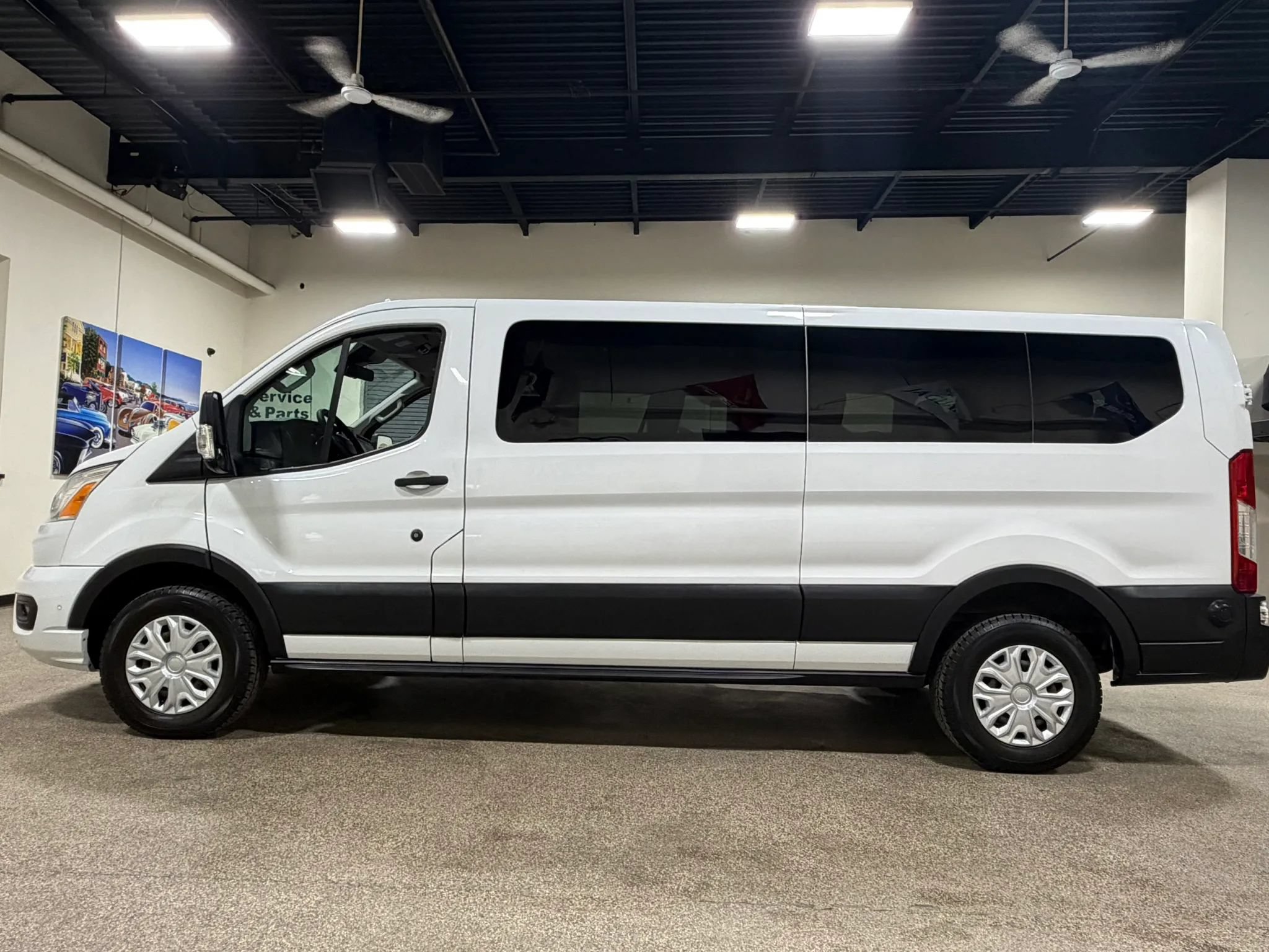 Used 2020 Ford Transit 350 XLT RWD image 14