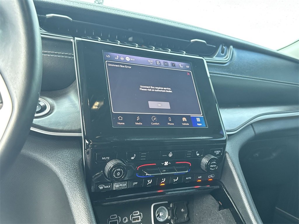 Used 2022 Jeep Grand Cherokee Limited image 22