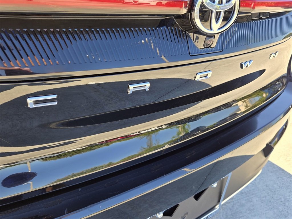 Used 2023 Toyota Crown XLE image 14