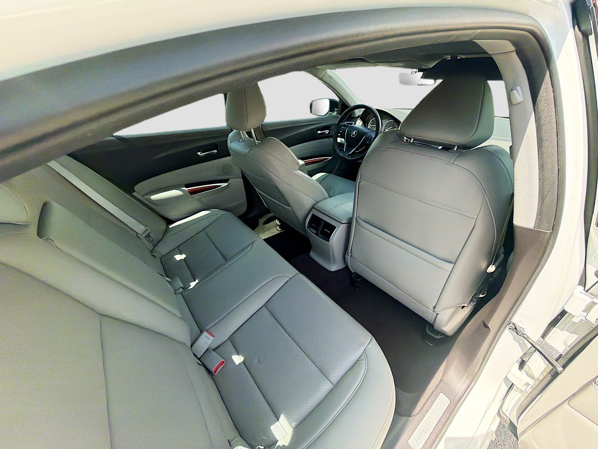 Used 2015 Acura TLX V6 w/ Technology Package FWD image 28