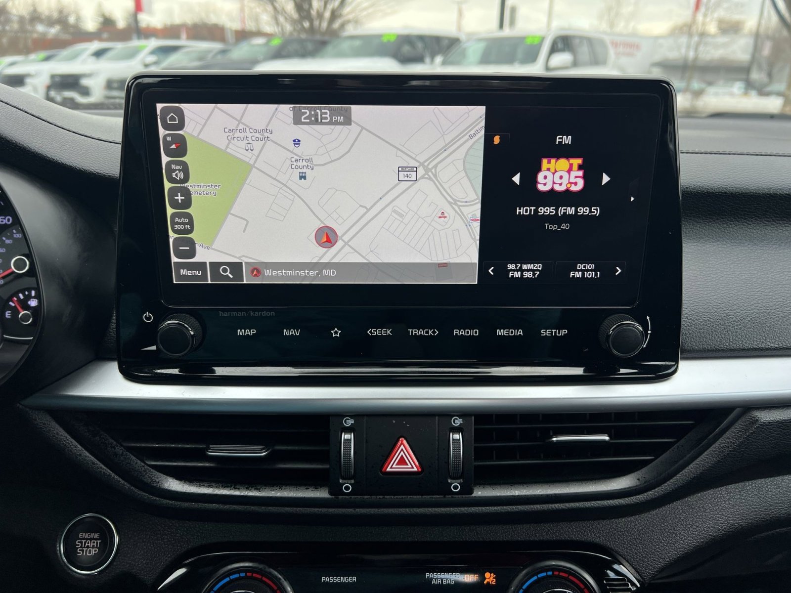 Used 2023 Kia Forte GT-Line w/ GT-Line Premium Package image 19