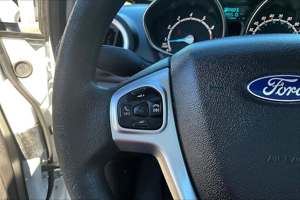 Used 2017 Ford Fiesta SE FWD image 11