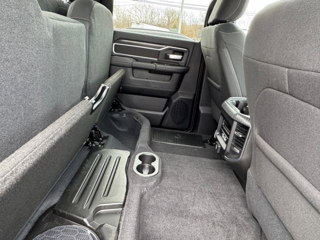 New 2026 RAM 3500 Big Horn AWD/4WD image 32