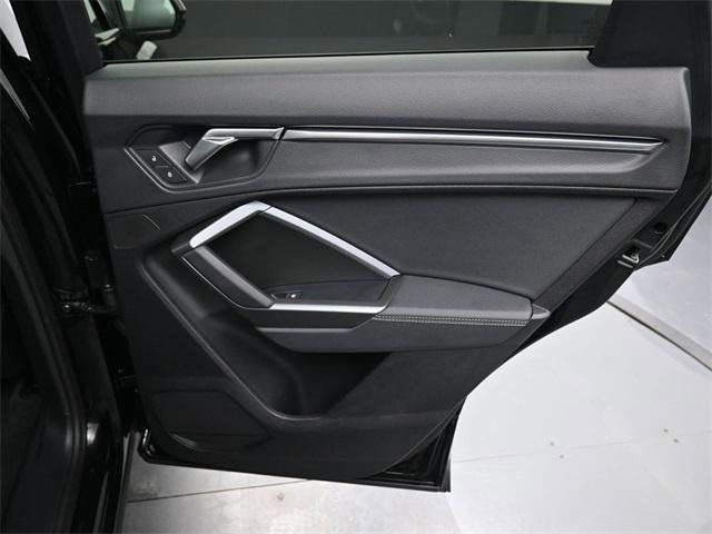 Certified 2025 Audi Q3 2.0T Premium w/ Convenience Package image 35