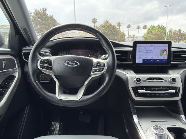 Certified 2021 Ford Explorer XLT w/ Equipment Group 202A RWD image 11