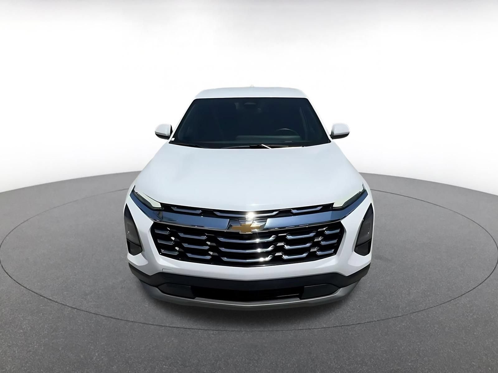 Used 2025 Chevrolet Equinox LT AWD/4WD image 6