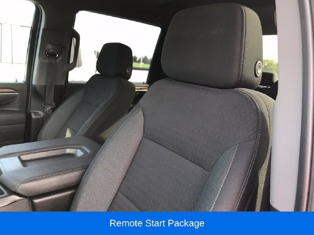 Used 2025 Chevrolet Silverado 2500 LT w/ Safety Package AWD/4WD image 4
