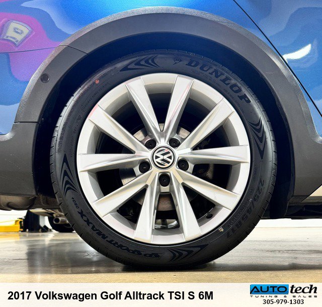 Used 2017 Volkswagen Golf Alltrack SE image 21