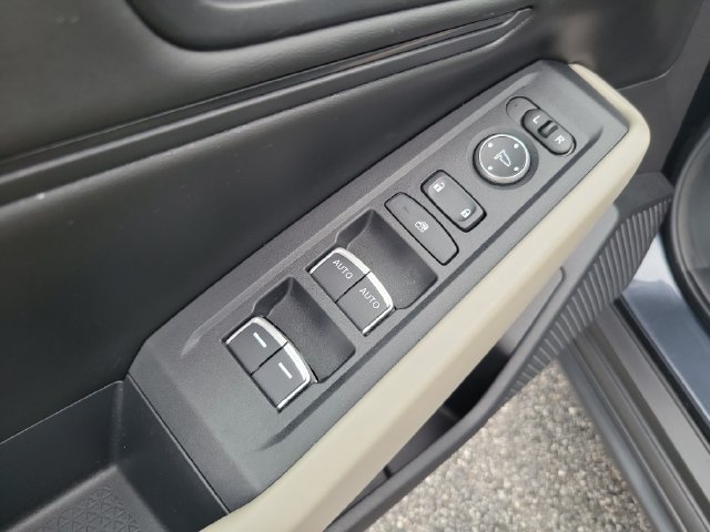 Certified 2023 Honda Accord EX image 9