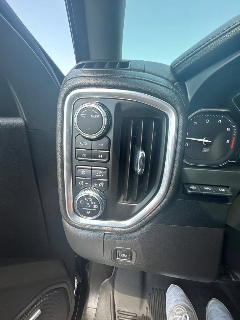 Used 2022 GMC Sierra 1500 Denali w/ Denali Reserve Package AWD/4WD image 21