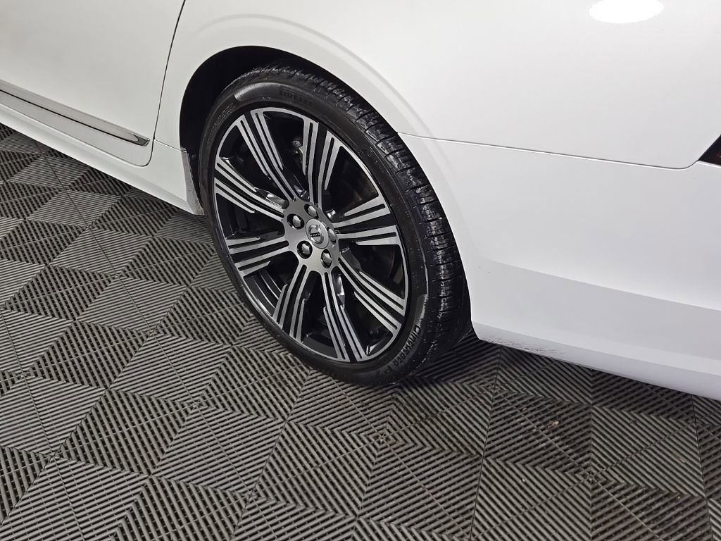 Certified 2023 Volvo S90 B6 Ultimate image 11