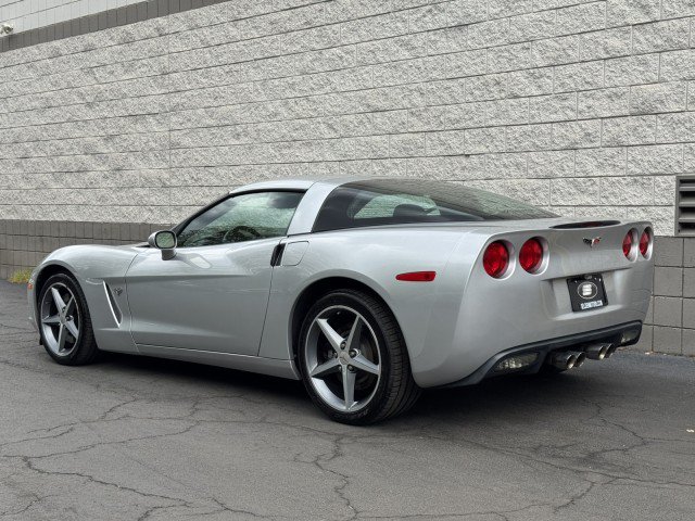 Used 2013 Chevrolet Corvette Coupe RWD image 2