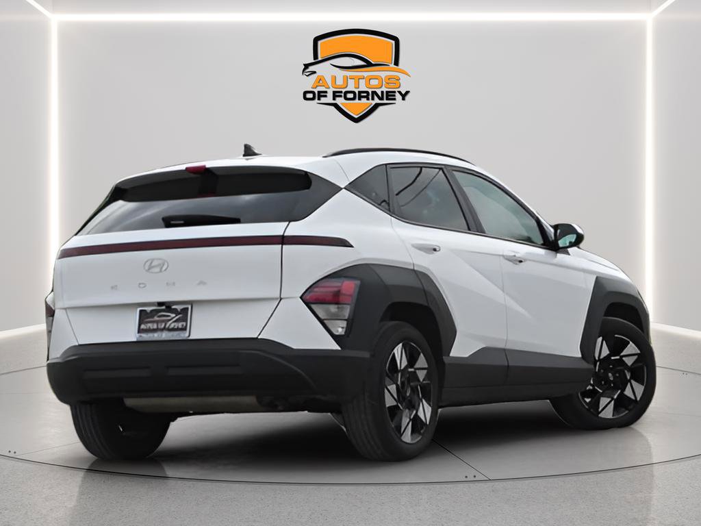 Used 2025 Hyundai Kona SEL image 4