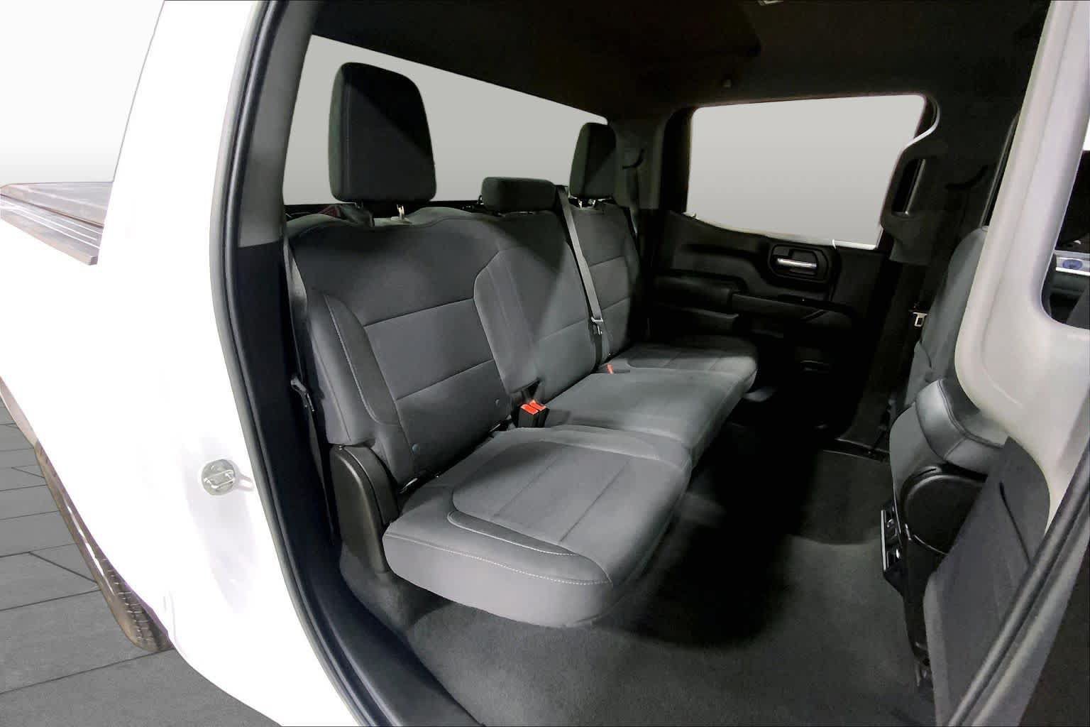 Used 2021 Chevrolet Silverado 1500 LT AWD/4WD image 20