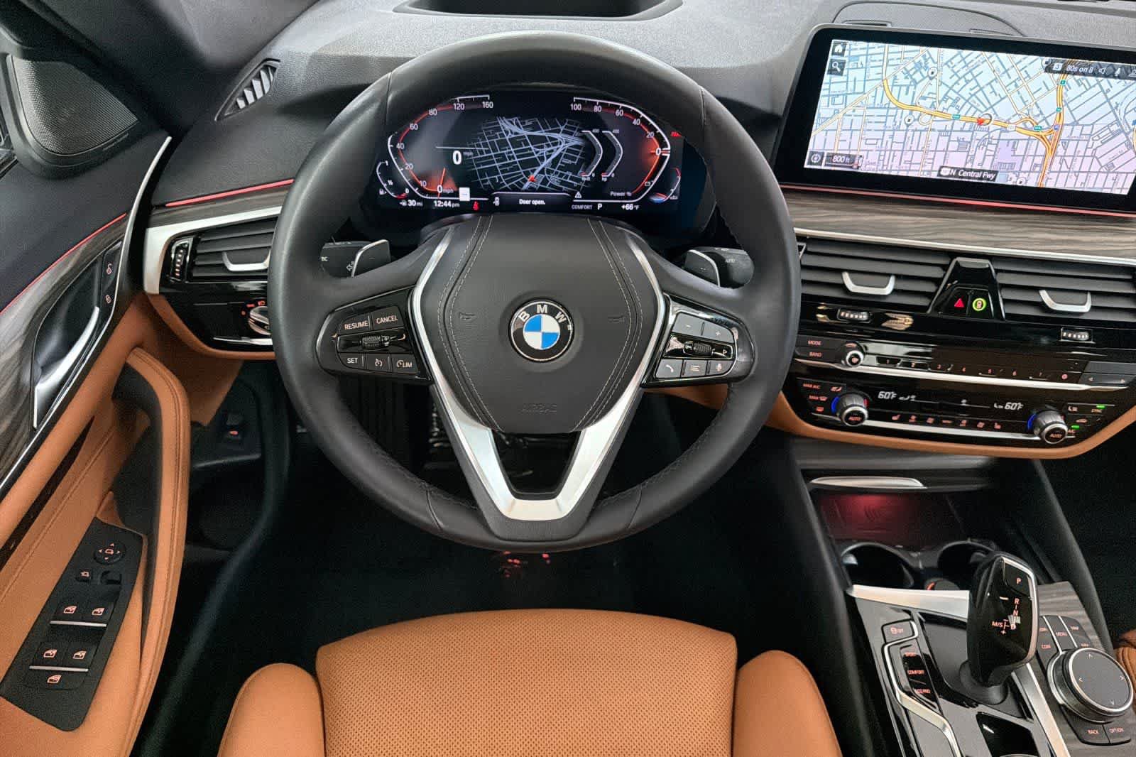 Used 2023 BMW 540i xDrive w/ Premium Package AWD/4WD image 14