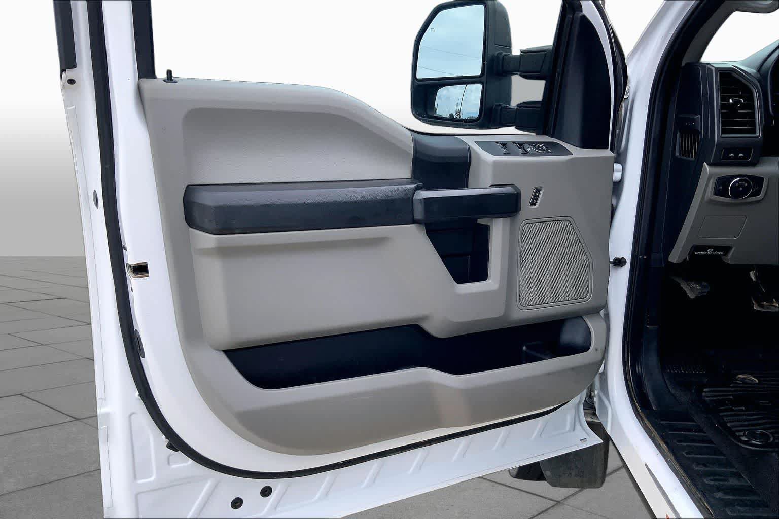 Used 2021 Ford F450 XL w/ Power Equipment Group RWD image 20