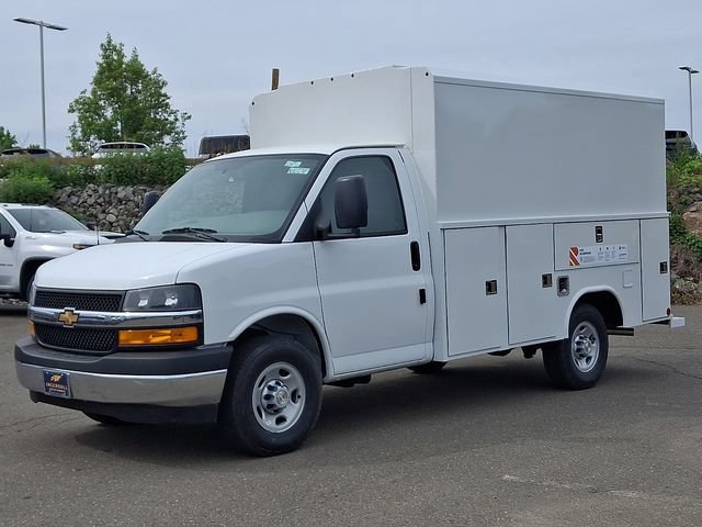 New 2026 Chevrolet Express 3500 w/ Power Convenience Package RWD image 2