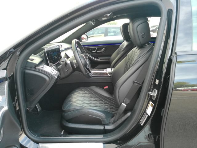 Used 2023 Mercedes-Benz S 580 4MATIC Sedan w/ AMG Line image 6