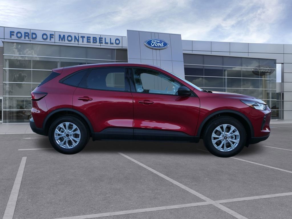 Used 2025 Ford Escape Active w/ Tech Pack #1 image 2