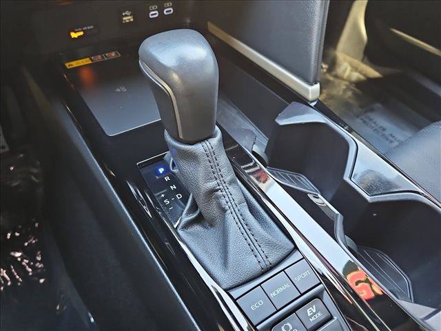 Used 2025 Toyota Camry XSE AWD/4WD image 12