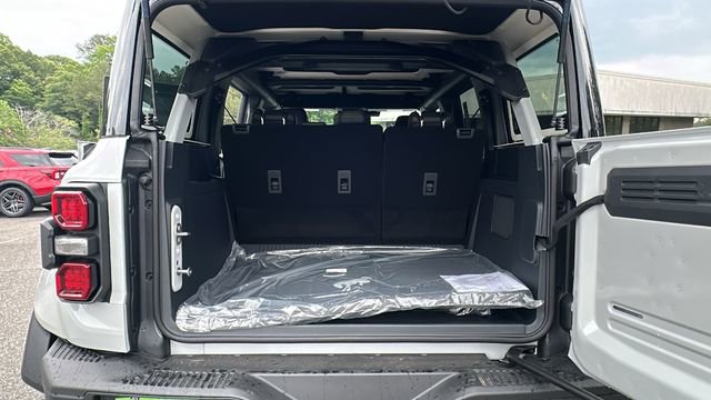 New 2026 Ford Bronco Raptor w/ Interior Carbon Fiber Pack AWD/4WD image 18