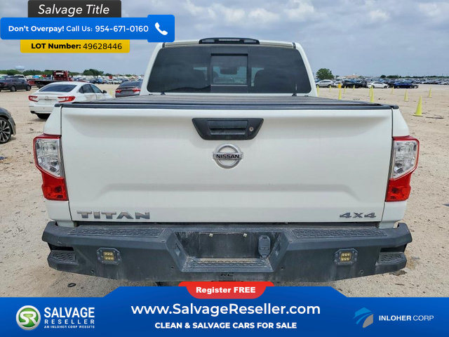 Used 2017 Nissan Titan SV AWD/4WD image 8