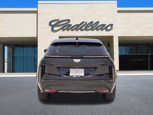 New 2026 Cadillac Lyriq Premium Sport w/ LPO, ONYX Package AWD/4WD image 4